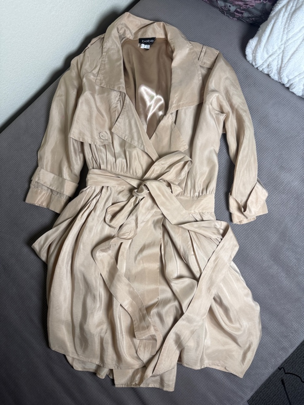 bebe Champagne 100% Silk Tie-Waist Trench Dress